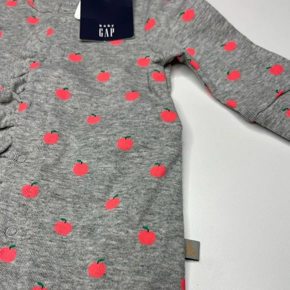 Baby Gap Apple Ruffled Onesie 0-3mth NWT - Picture 2 of 7